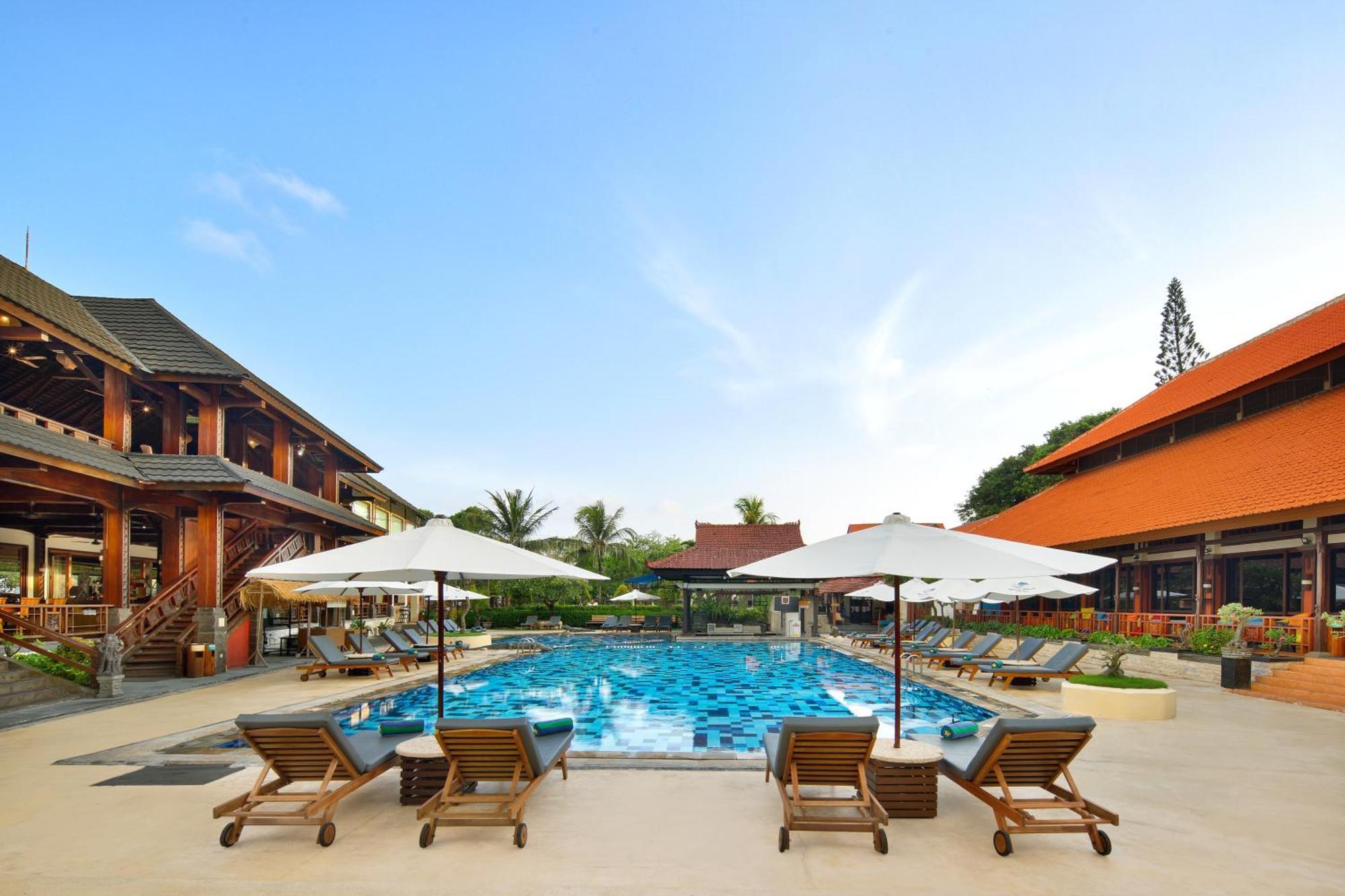 Grand Istana Rama Hotel Kuta Lombok Exterior foto