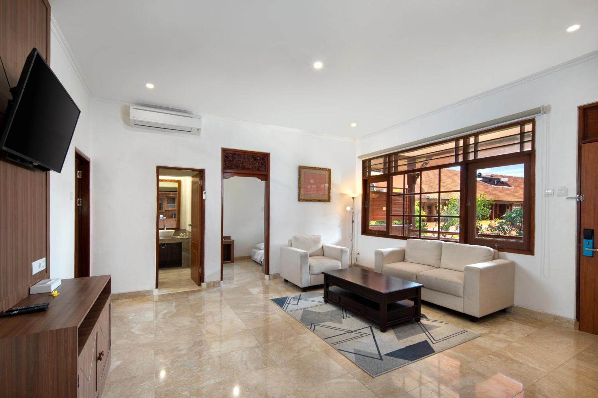 Grand Istana Rama Hotel Kuta Lombok Exterior foto